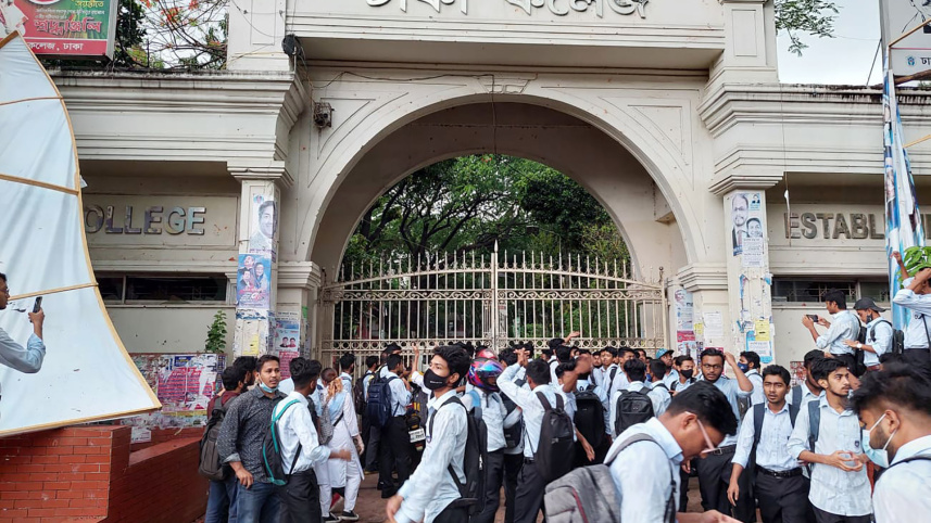 Dhaka College students clash