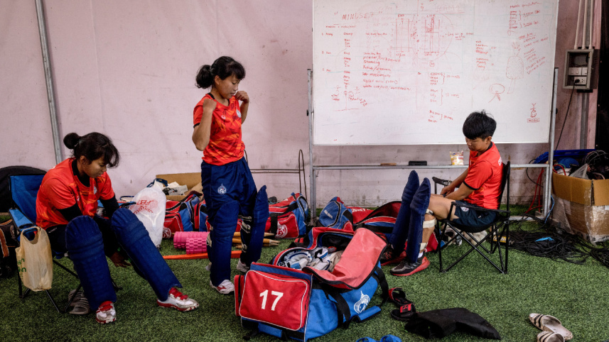 thailand_women_cricketers_2.jpg