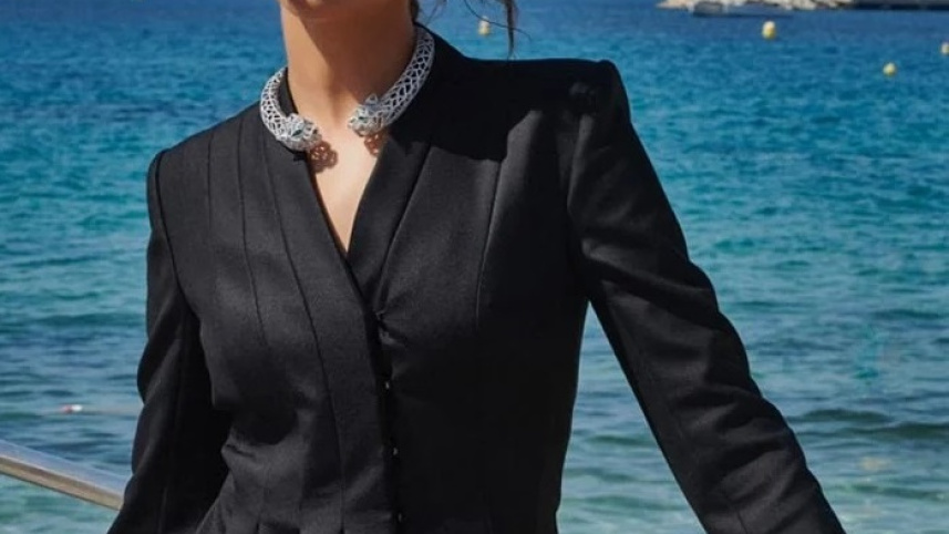 deepika_final.jpg