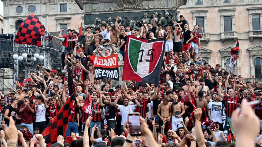 ac_milan_fans.jpg