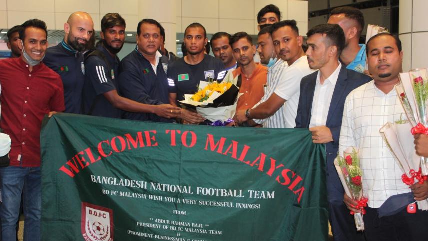 bangladesh_football_team_in_malaysia.jpg