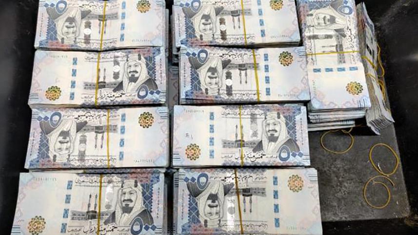 Passenger leaves Saudi riyal worth Tk 6cr at Dhaka airport