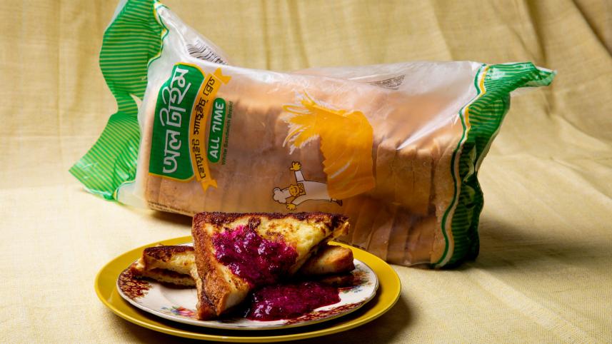 French toast and jam