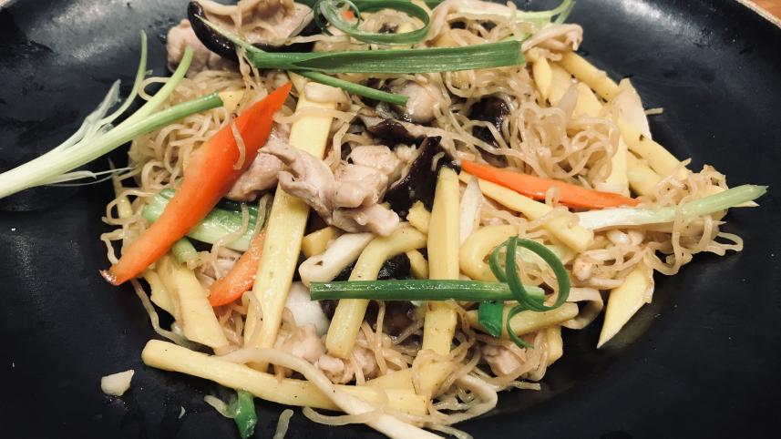 Stir-fries, Pad Thai & Khao Pad