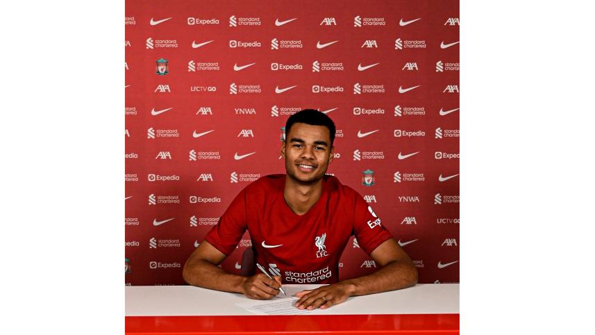 gakpo signs for liverpool