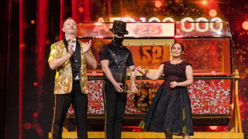 Bangladeshi expat wins Tk 105cr in UAE lottery