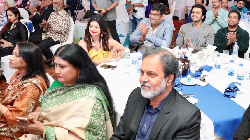 Tariq Anam Khan, Nima Rahman, Sohana Saba, Arifin Shuvoo, Redoan Rony, Shihab Shaheen