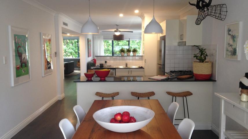 5 ways to revamp your dining table for parties