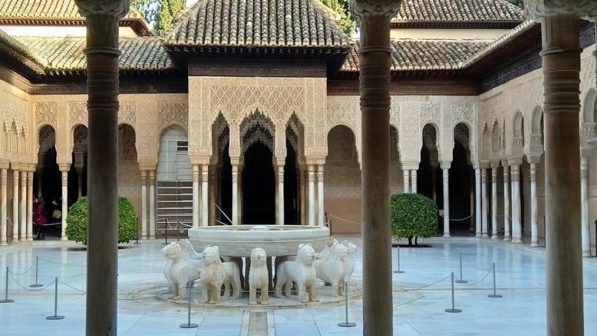 courtyard_of_the_lions_-_quamrul_haider_0.jpg