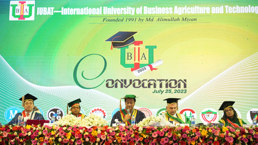 iubat_convocation_2023_1.png