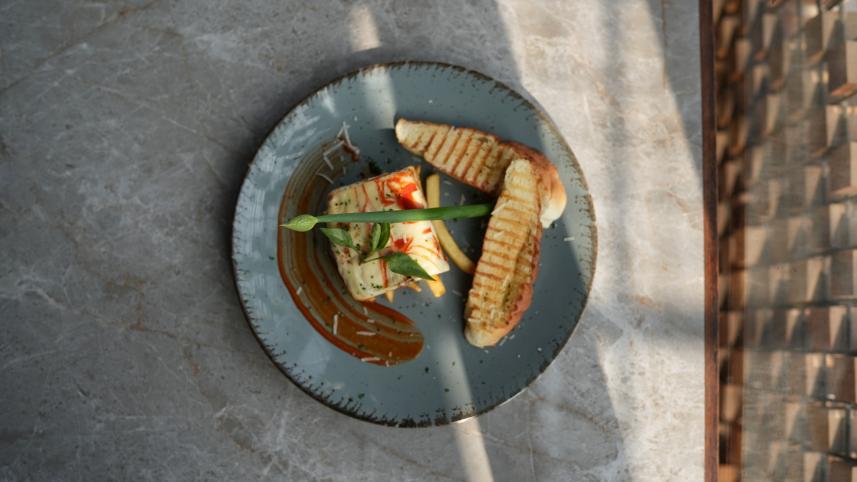 Zephyr: A gentle breeze on the plate