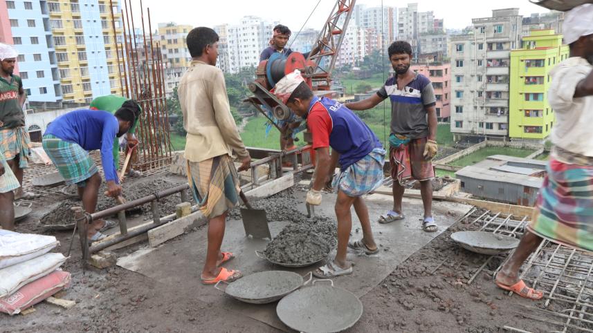 under_constrction_bulding_at_mugdhapara_oct_10