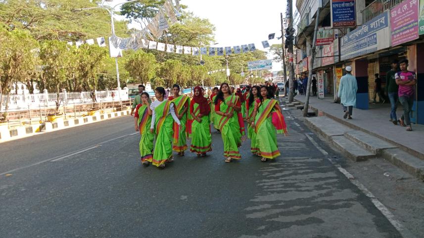 sylhet_leaders_going_to_pms_rally.jpg