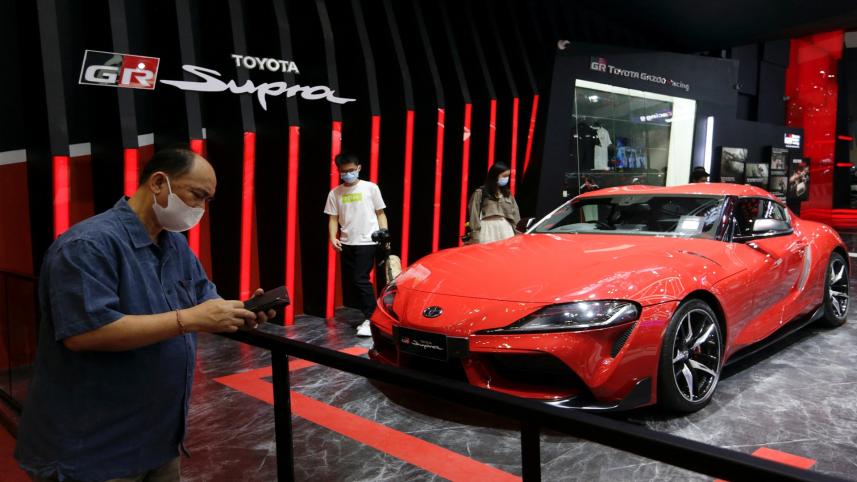 toyota_supra.jpg