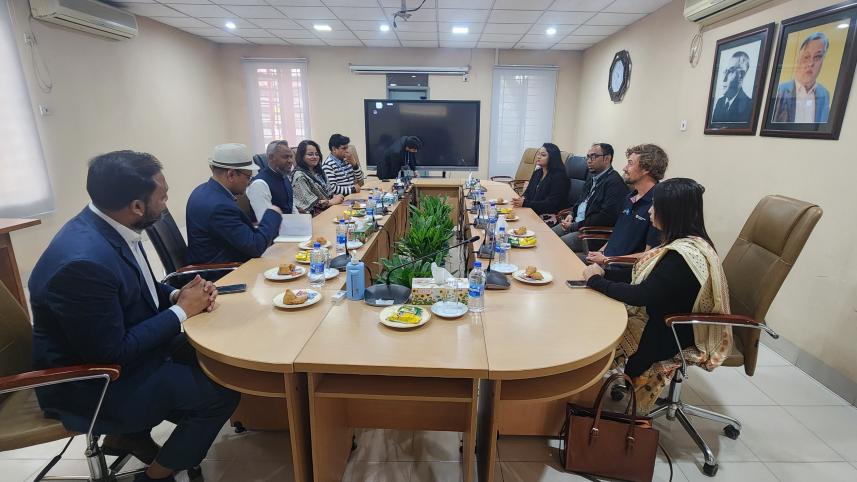 Exploring the world on foot: Alexander Campbell arrives in Bangladesh