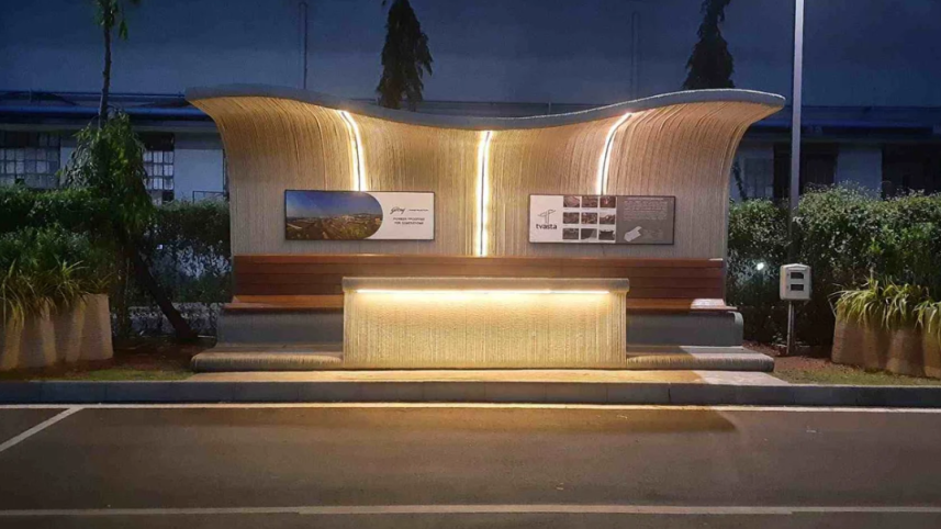 3D-printed bus shelter