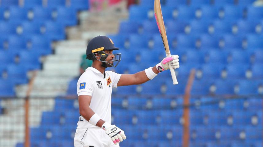 Dinesh Chandimal.jpg