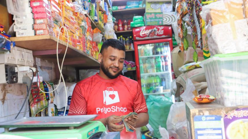 3_priyoshop_retailer.jpg