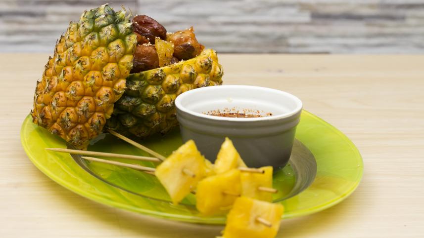 Skewer     Fruitful delights: Easy-to-make recipes to round out your meals