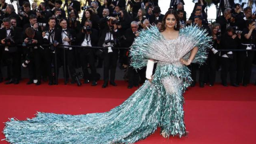 Aishwariya Cannes.png