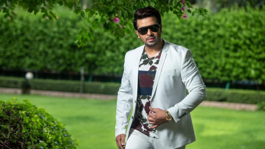 Shakib Khan 