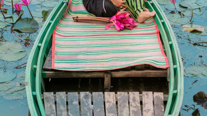 Feeling adventurous? Explore the beauty of Shapla Beels — Your Instagram will thank you! 