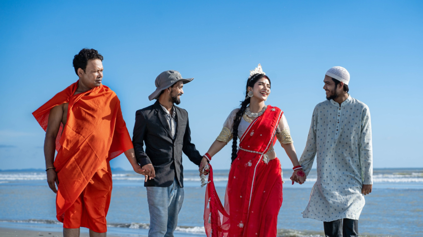 ‘Durgar Shomudro’: Thought-provoking pictures urge humanity to course-correct 