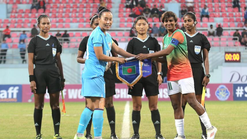 Bangladesh women's football team beats India
