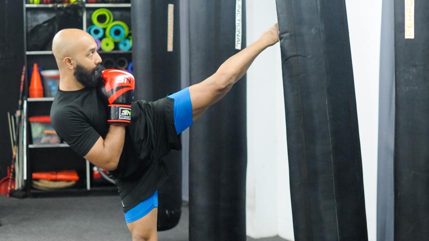 Want to be stronger, smarter, and safer? Try kickboxing – No, really 