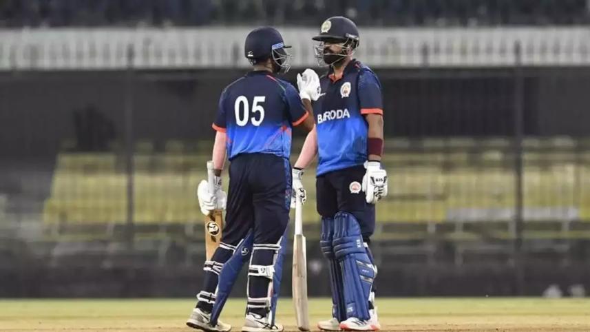 Baroda team players.jpg