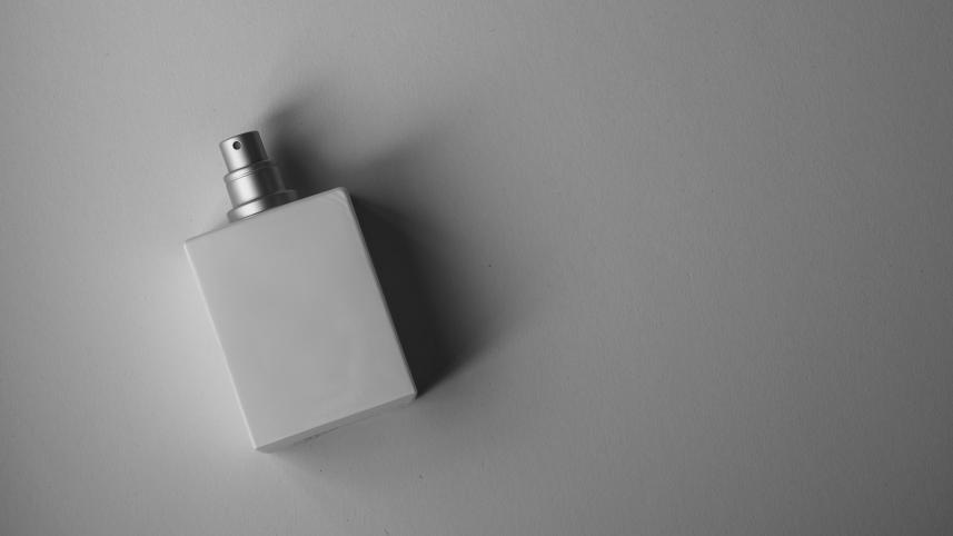 How to smell amazing without suffocating the room              pexels-castorlystock-3785784.jpg