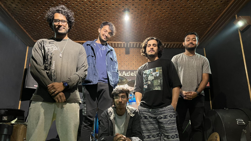 Arekta Rock Band to rock Dhaka after two years .png