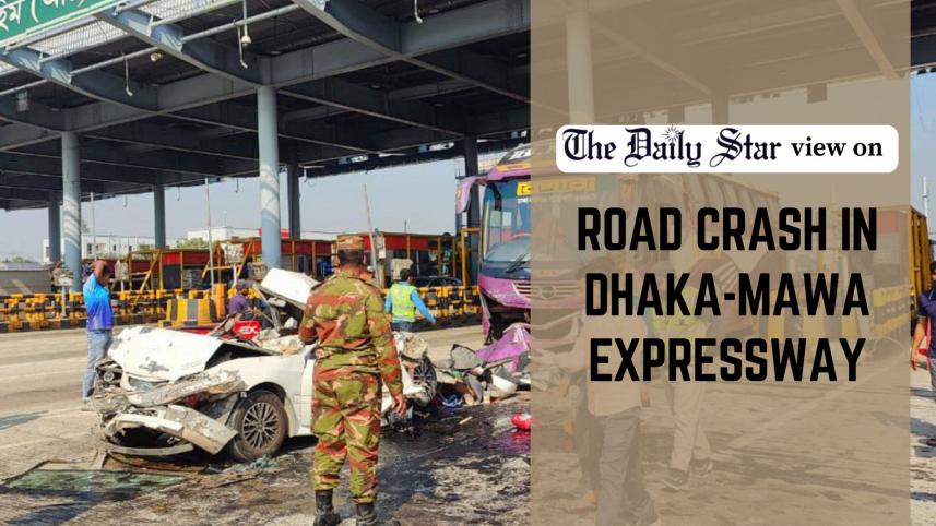 Road crash on Dhaka-Mawa Expressway.jpg