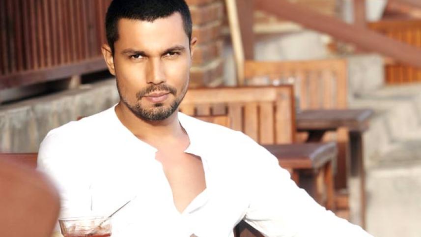 Randeep Hooda joins John Cena in ‘Matchbox’.jpg