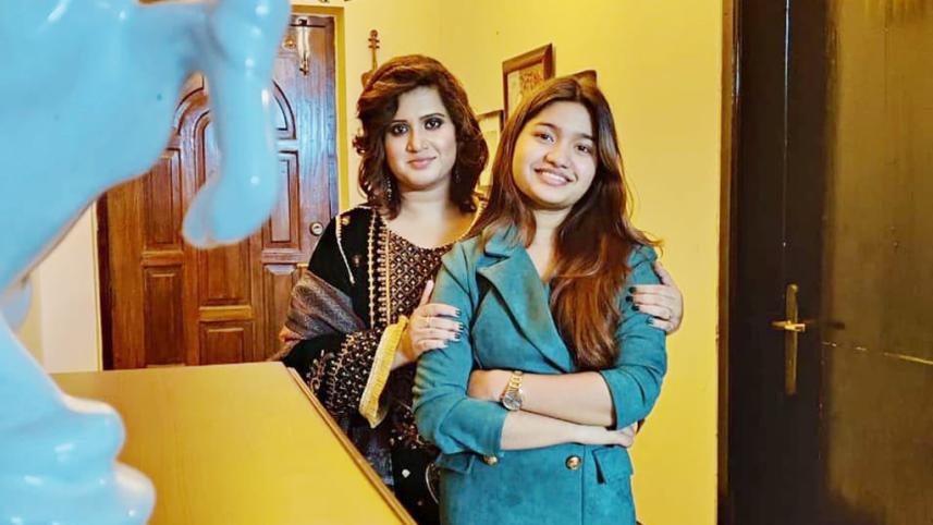 Nancy’s upcoming music video to feature her daughter.jpg