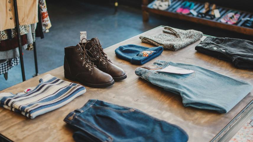 Look rich, spend less: Thrifting in Bangladesh      kaylin-pacheco-5toyvejiny8-unsplash.jpg