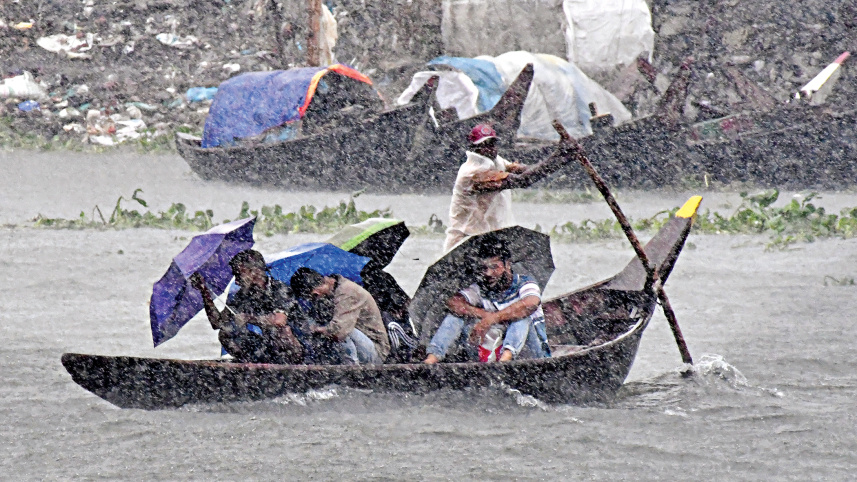 life-in-rain-soaked-dhaka-1.jpg