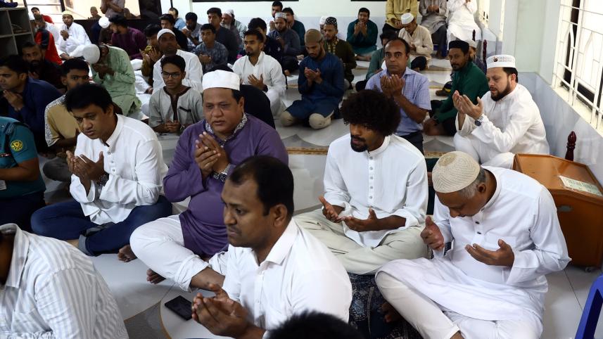 Bangladesh footballers Eid prayer 2025