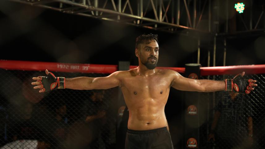 Overpriced cafés? Try MMA fights at Khar Nights!