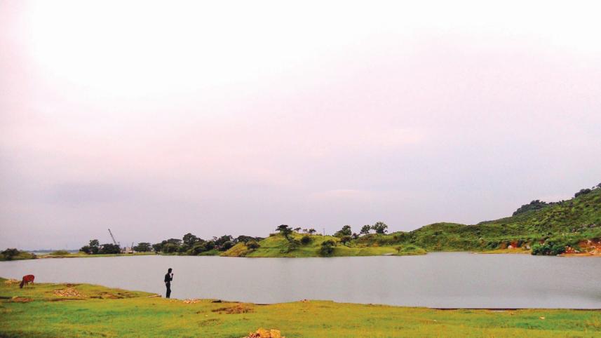 Ratargul and rain: A monsoon tale in motion