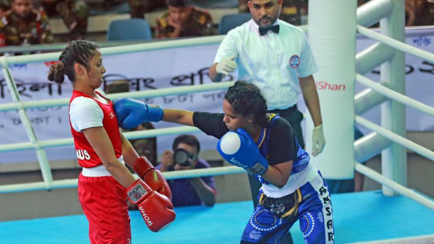 Bangladeshi woman boxer
