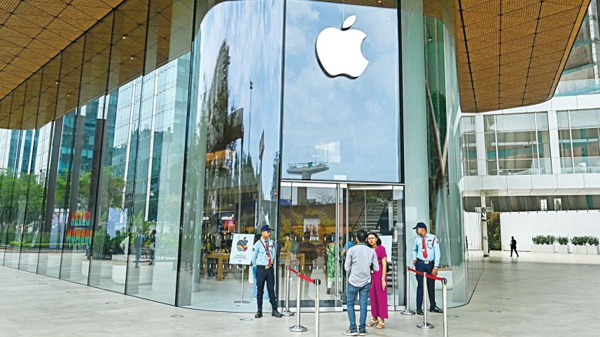 apple-retail-store.jpg