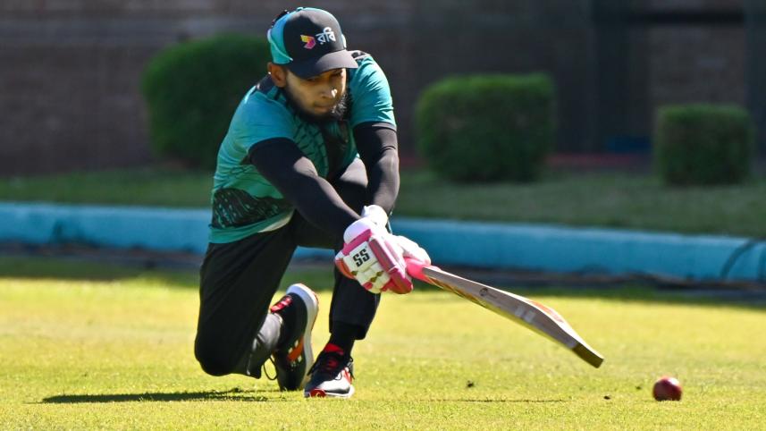 mushfiqur3.jpg