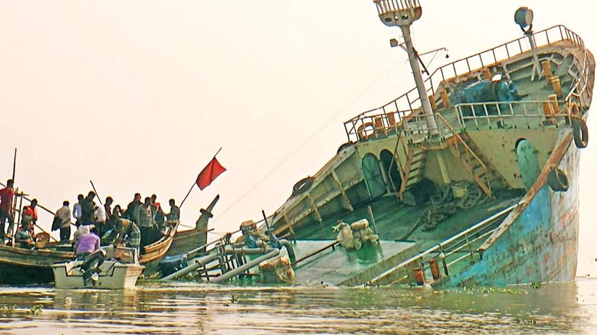 Meghna tanker capsize