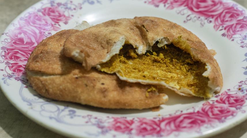 Buddhur Puri The Beloved Delicacy of Sutrapur_3.jpg