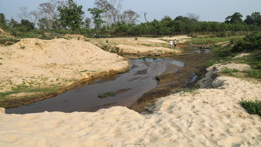 Farmers cry out for water_b1c9.jpg