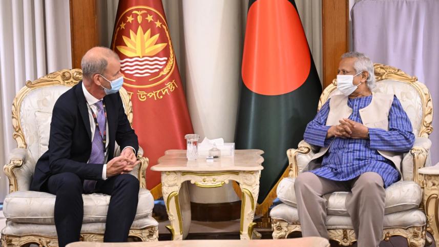 World Bank VP meets CA.jpg