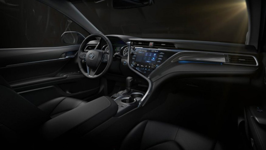 2018-Toyota-Camry-8.jpg
