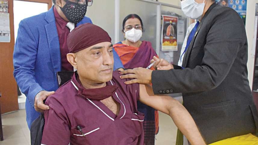 vaccination-begins-3.jpg