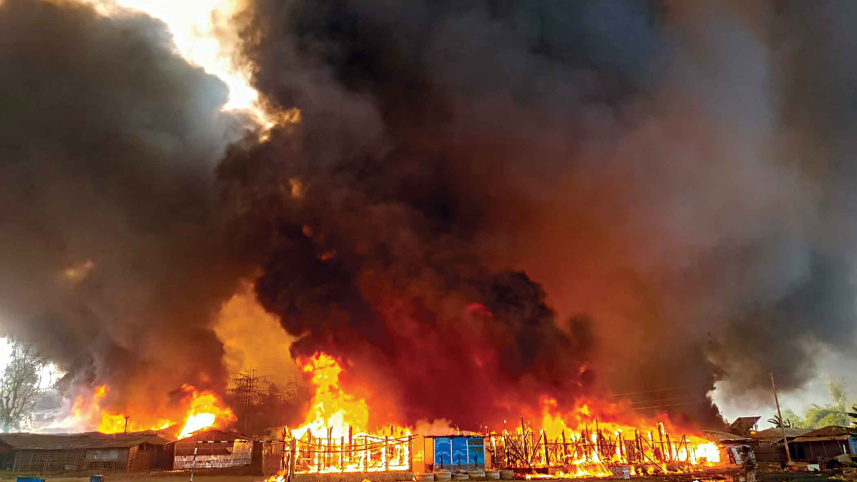 rohingya-camp-fire.jpg